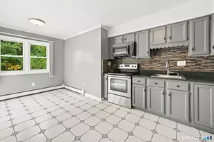 115 Kingston Dr, East Hartford, CT 06118 - Photo 16