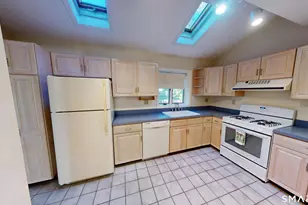 101 Curtis St, Meriden, CT 06450 - Photo 6
