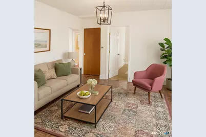 35 Woodward Avenue, Waterbury, CT 06705 - Photo 2