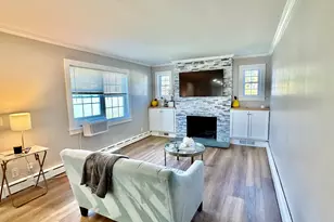 67 Belmont Cir, Danbury, CT 06810 - Photo 8