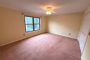 92 Metacomet Dr, Meriden, CT 06450 - Photo 8