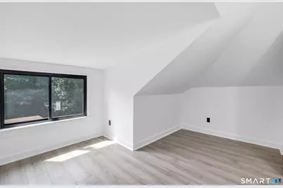 5167 Main Street, Trumbull, CT 06611 - Photo 30