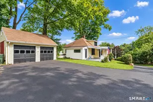 5167 Main St, Trumbull, CT 06611 - Photo 2
