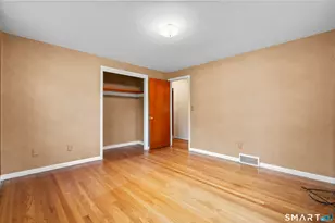 200 Fairfax Dr, Stratford, CT 06614 - Photo 18