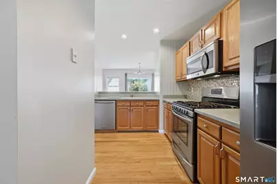 6003 Heartwood Lane #6003, Danbury, CT 06811 - Photo 4