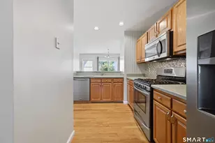 6003 Heartwood Ln, Danbury, CT 06811 - Photo 4