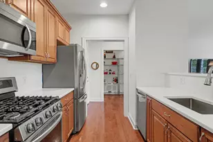 1 Rivington Way, Danbury, CT 06810 - Photo 8