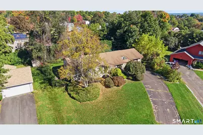 28 Angela Drive, Wethersfield, CT 06109 - Photo 2