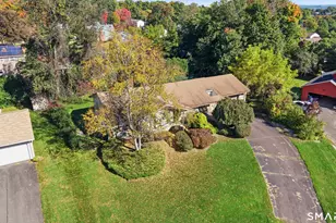 28 Angela Dr, Wethersfield, CT 06109 - Photo 2