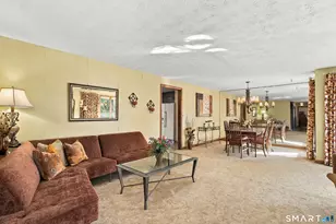 28 Angela Dr, Wethersfield, CT 06109 - Photo 10
