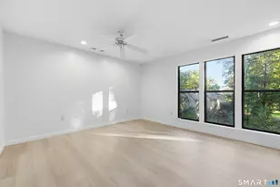 18 Sycamore Ln, Avon, CT 06001 - Photo 24
