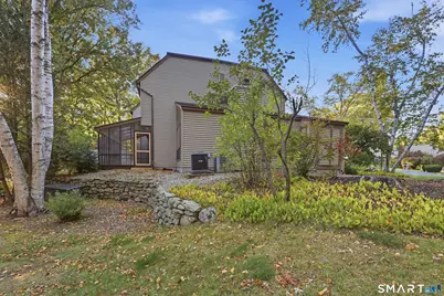 18 Sycamore Lane #18, Avon, CT 06001 - Photo 2