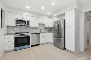 18 Sycamore Ln, Avon, CT 06001 - Photo 8