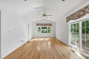 36 Long Hill Pl, Trumbull, CT 06611 - Photo 16