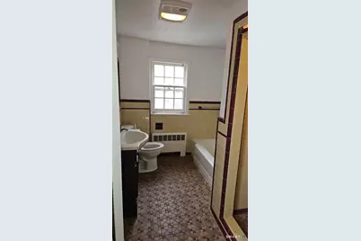 25 Regent Street, Bridgeport, CT 06606 - Photo 20
