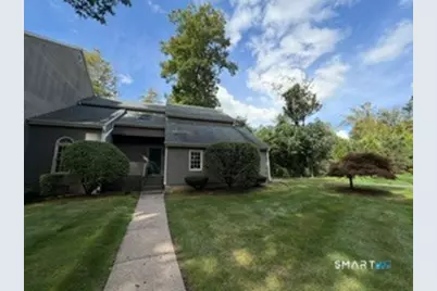 1925 Shepard Avenue #9, Hamden, CT 06518 - Photo 2
