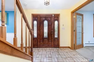 29 Valley View Dr, Newington, CT 06111 - Photo 4