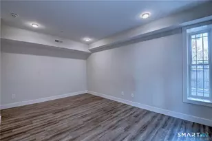 202 Park Rd, West Hartford, CT 06119 - Photo 20