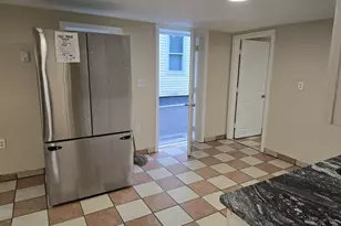 15 Lawlor St, New Britain, CT 06051 - Photo 2