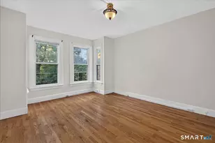 28 Edwards St, New Haven, CT 06511 - Photo 8