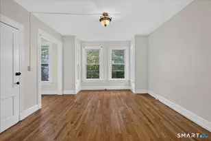 28 Edwards St, New Haven, CT 06511 - Photo 6