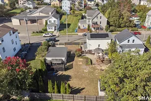 35 Edwards St, Hamden, CT 06517 - Photo 36