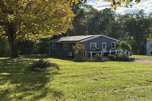 4 Oak Ridge Dr, Colchester, CT 06415 - Photo 2