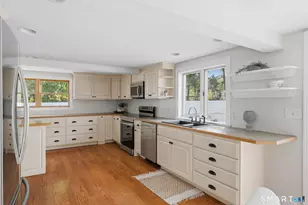 13 Spring St, Plainville, CT 06062 - Photo 18