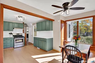 3 Dwight Rd, West Hartford, CT 06110 - Photo 8