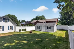 24 Hatch St, Stonington, CT 06355 - Photo 30