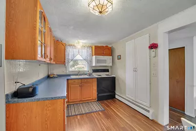 10 Hayes Road, South Windsor, CT 06074 - Photo 8