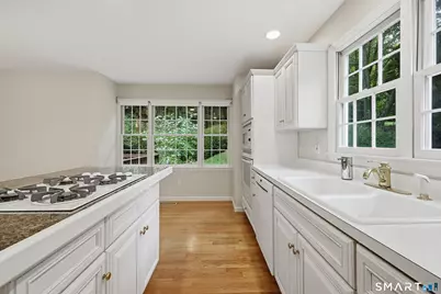 18 Cove Road, Brookfield, CT 06804 - Photo 6