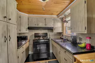 12 Westover Rd, New Britain, CT 06053 - Photo 6