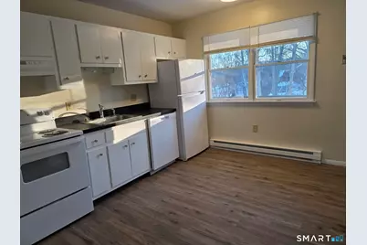 100 Hickory Street #L, Norwich, CT 06360 - Photo 2