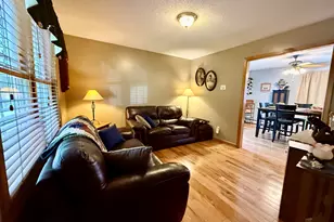 18 Bruce Ave, Plainville, CT 06062 - Photo 8