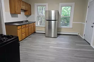 194 North St, New Britain, CT 06051 - Photo 2