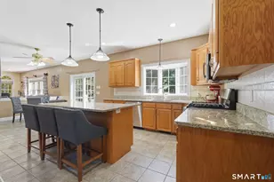55 Madison Way, South Windsor, CT 06074 - Photo 8