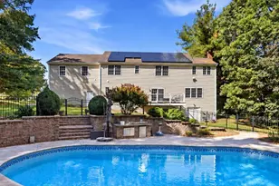 55 Madison Way, South Windsor, CT 06074 - Photo 2