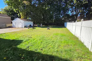 64-66 Hill St, Griswold, CT 06351 - Photo 6