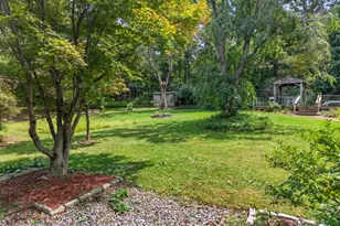 45 Lathrop Rd, Waterford, CT 06375 - Photo 16