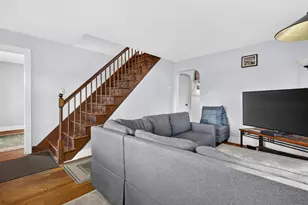 45 Lathrop Rd, Waterford, CT 06375 - Photo 4