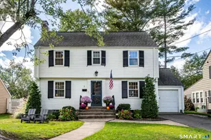 7 Brookline Dr, West Hartford, CT 06107 - Photo 1