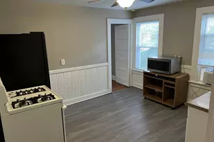 166 Queen St, Bristol, CT 06010 - Photo 2