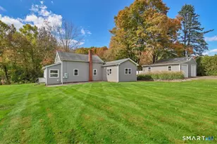 35 Coles Rd, Cromwell, CT 06416 - Photo 1