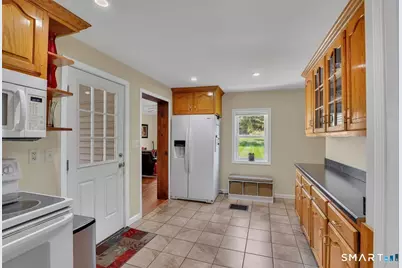 35 Coles Road, Cromwell, CT 06416 - Photo 6