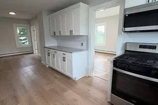 164 Curtis St, New Britain, CT 06053 - Photo 2