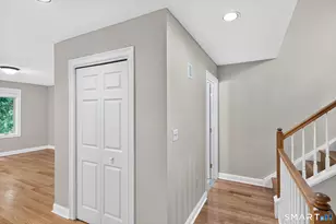 7 Essex Ct, Avon, CT 06001 - Photo 18