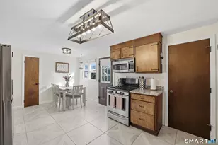 40 Pine St, Stratford, CT 06615 - Photo 10