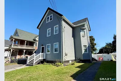 220 Maple Street, New Britain, CT 06051 - Photo 2