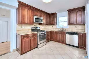 47 2nd St, Norwalk, CT 06855 - Photo 4